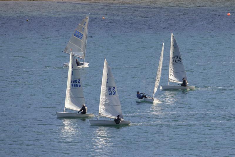 Salcombe Yat Kulübü'nde düzenlenen P&B Solo Western Serisi - fotoğraf © Lucy Burn