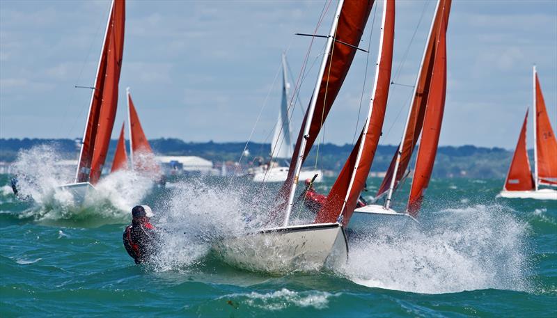 Lendy Cowes Week day 5 photo copyright Tom Hicks / www.solentaction.com taken at Cowes Combined Clubs and featuring the Squib class