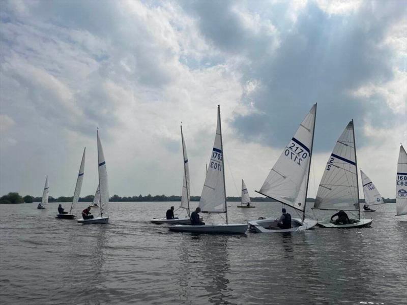 Streakr P&B Northern Paddle Series at Beaver photo copyright Dave Nicklin taken at Beaver Sailing Club and featuring the Streaker class