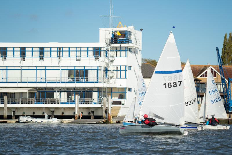 Dinghies racing in front of Royal Corinthian YC photo copyright Petru Balau Sports Photography / sports.hub47.com taken at Royal Corinthian Yacht Club, Burnham and featuring the Streaker class