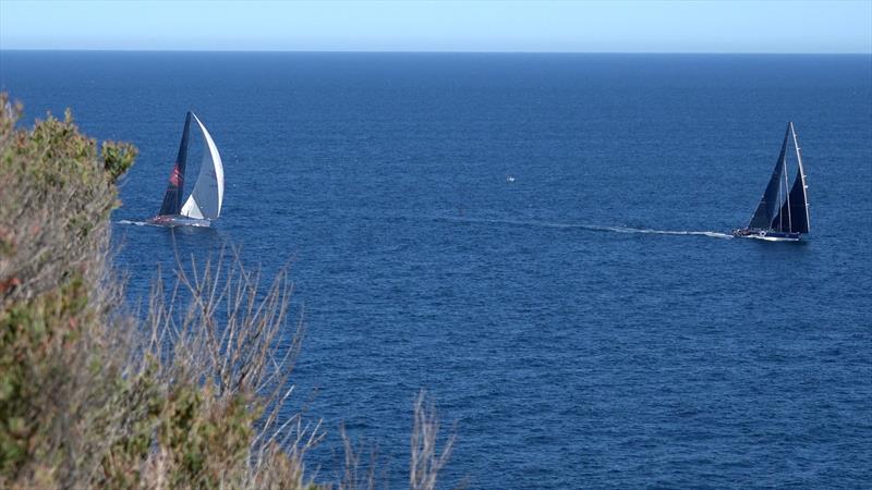 Black Jack and Wild Oats XI hooting down Sydney's northern beaches in preparation for the Cabbage Tree Island Race - photo © Crosbie Lorimer