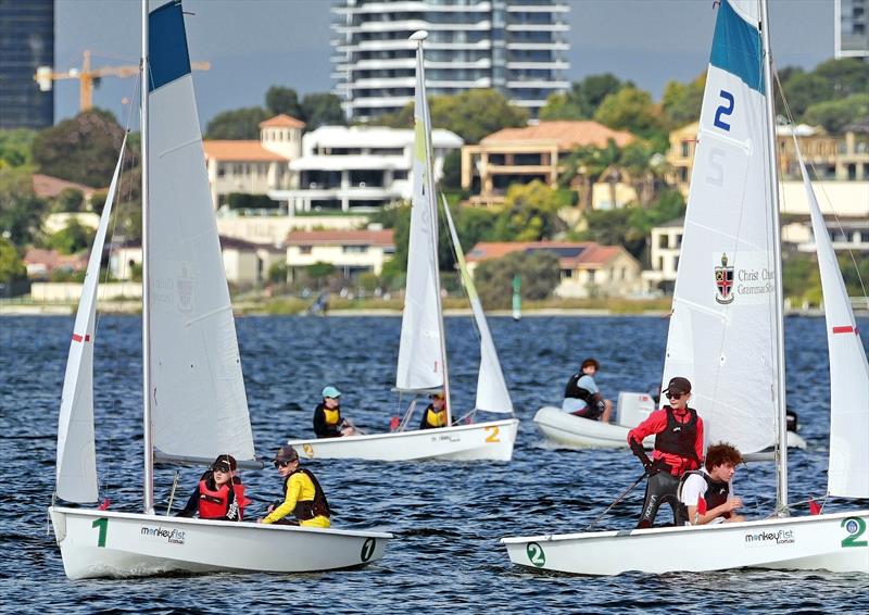 WA School Team Sailing at Nedlands Yacht Club