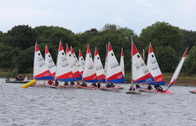 Toppers lining up at the start during the Midlands Topper Traveller Round 1 at Bartley photo copyright Megan Hardiman taken at Bartley Sailing Club and featuring the Topper class