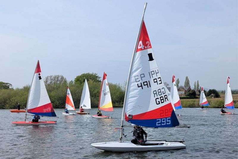 Young sailors compete in Dragon Series at Gresford - photo © GSC