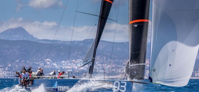 TP52 Class at the 16th Sail Racing PalmaVela - photo © Nico Martinez / www.MartinezStudio.es