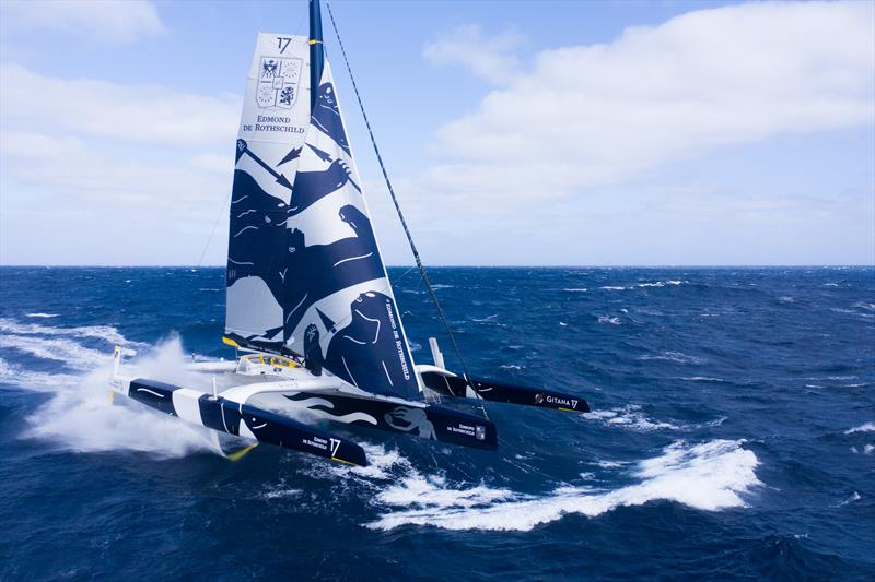 The Maxi Edmond de Rothschild sets sail on their Jules Verne Trophy record attempt - photo © Y.Riou / polaRYSE / Gitana S.A