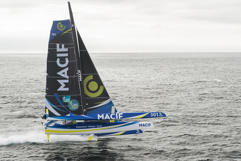 Full Speed Ahead For The Macif Trimaran In The Rolex Fastnet Race