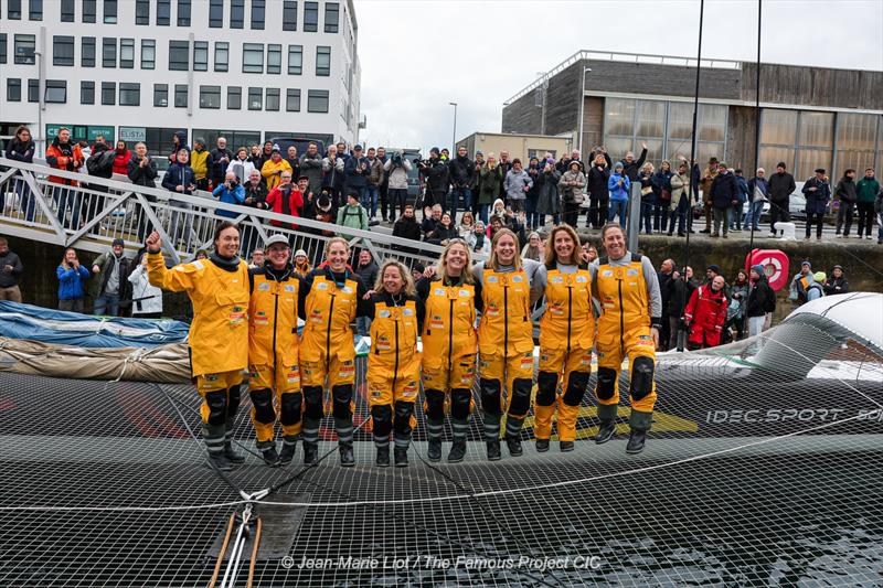 The Famous Project CIC, aboard the maxi trimaran IDEC SPORT, start their Jules Verne Trophy record attempt - photo © Jean-Marie Liot / The Famous Project CIC