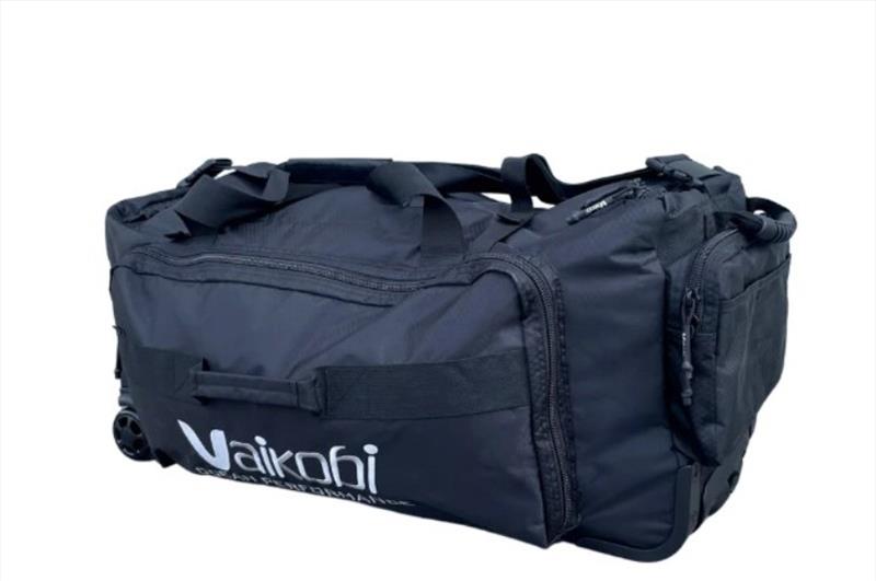 100L Roller Bag - photo © Vaikobi