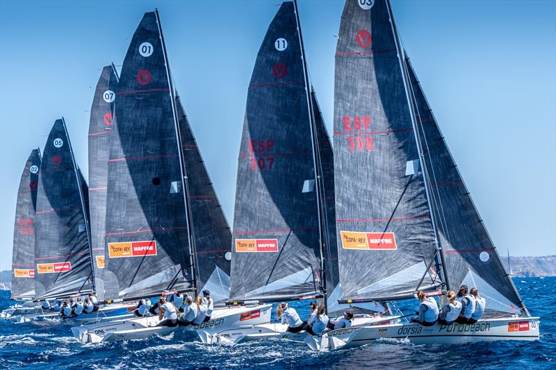 Purobeach Women´s Cup fleet sailing on the Bay of Palma on day 2 at 38 Copa del Rey MAPFRE photo copyright Nico Martínez / Copa del Rey MAPFRE taken at Real Club Náutico de Palma and featuring the Viper 640 class