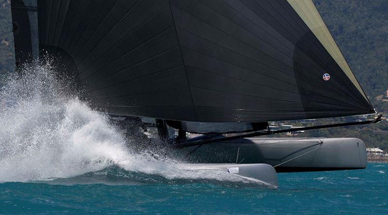 Angus laying it on the line in the Extreme 40s - Airlie Beach Race Week day 6 - photo © Shirley Wodson