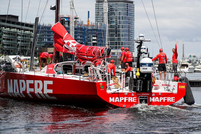 Race leader, MAPFRE, Leg 4, Melbourne to Hong Kong, start photo copyright Jesus Renedo / Volvo Ocean Race. 02 January taken at Royal Melbourne Yacht Squadron and featuring the Volvo One-Design class