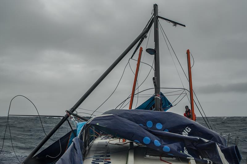 Leg 7 from Auckland to Itajai, day 14 on board Vestas 11th Hour. 30 March,. Mast Accident - 3 - photo © Jeremie Lecaudey / Volvo Ocean Race