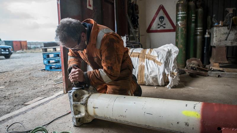 Leg 7 from Auckland to Itajai, day 21 on board Vestas 11th Hour. 05 April, . Mast Accident - Falkland Islands - photo © Jeremie Lecaudey / Volvo Ocean Race