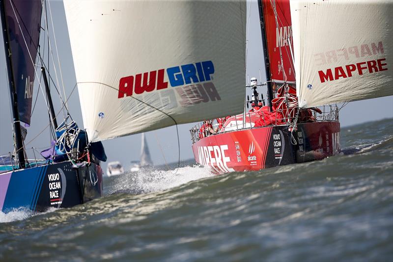 In-Port Race during the Itajaí stopover in the Volvo Ocean Race photo copyright Pedro Martinez / Volvo Ocean Race taken at  and featuring the Volvo One-Design class