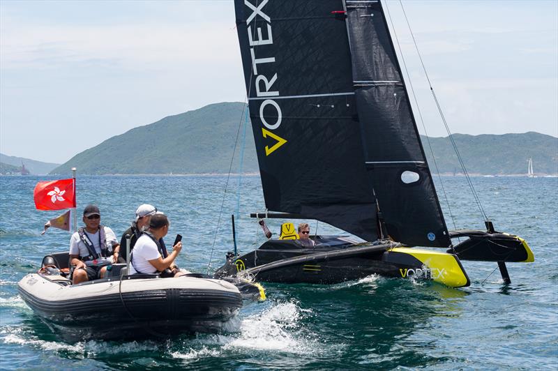 Vortex Pod Racer in Hong Kong: last minute instructions for Drew Taylor - photo © Guy Nowell