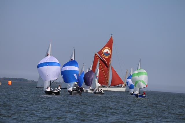 Close racing during the Wayfarer Eastern Championship at Blackwater Sailing Club - photo © Zoe Nelson