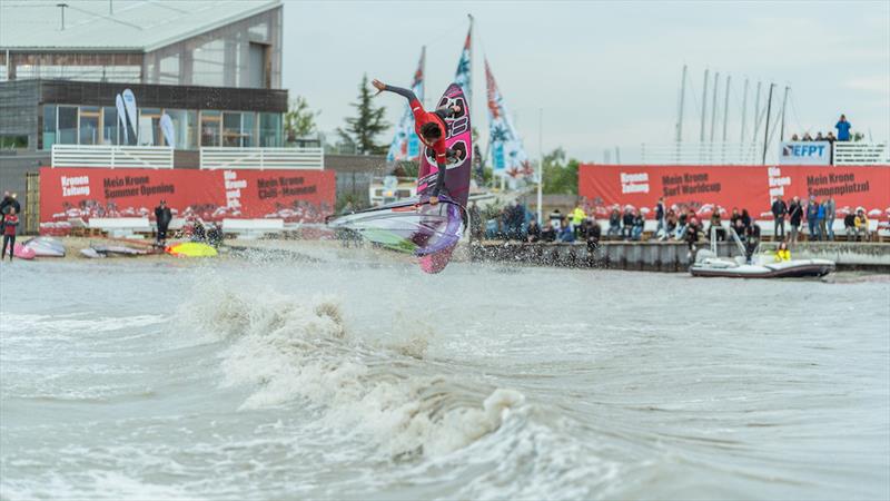 Julien Mas giving it all on the last day - Surf Worldcup 2019 photo copyright Matthaeus Hadamik taken at  and featuring the Windsurfing class