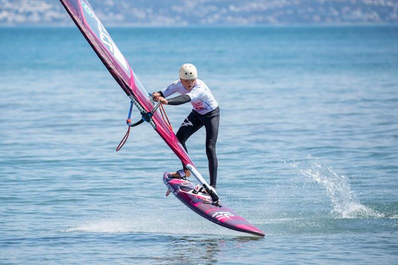 Mathis Mollard in the tow-in qualification at Costa Brava photo copyright Job Vermeulen taken at  and featuring the Windsurfing class