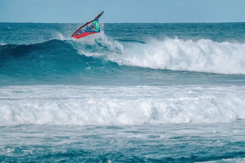 2019 Mercedes-Benz Aloha Classic day 2 - photo © Si Crowther / IWT