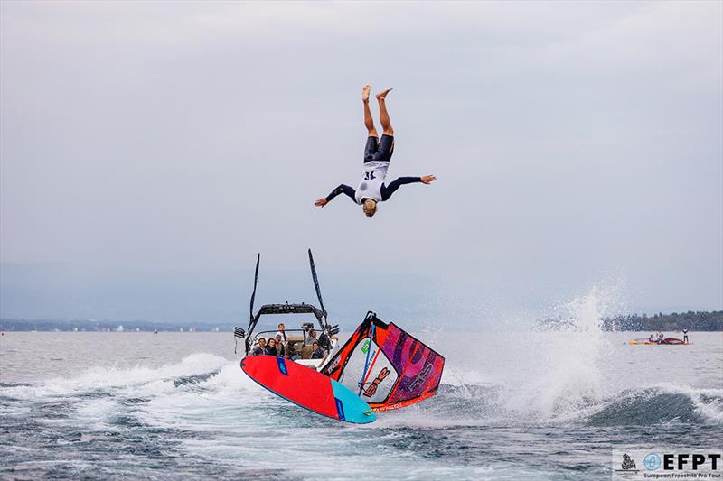 Who needs their gear to send it? Yentel Caers praying he won't hit the gear on his way down - 2021 EFPT GVA Wind Festival - photo © EFPT