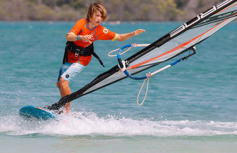 Leander Halm with a No-Handed Spock! - FPT King and Queen of the Caribbean 2023, Day 1 - photo © Aalvaa Media