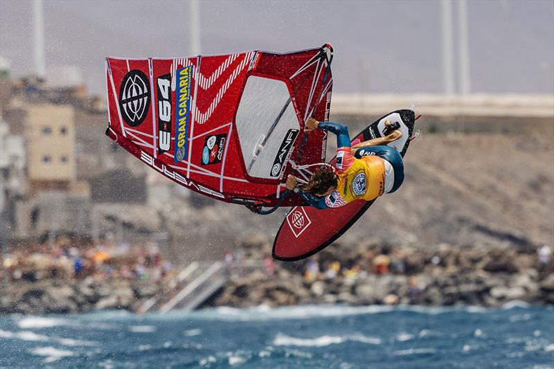 Daida Ruano (ESP) during the single elimination in Pozo Izquierdo - 35th Gran Canaria Windsurf World Cup Pozo Izquierdo - photo © Gran Canaria Windsurf World Cup