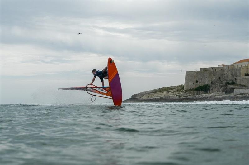 Tigo Kort with a nice and safe Culo on his first run - 2024 FPT Vieste - photo © PROtography Official