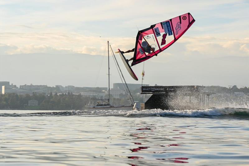 Nobody puts on a show in Tow-In quite like Yentel Caers - Freestyle Pro Tour Geneva - Day 1 - photo © Freestyle Pro Tour