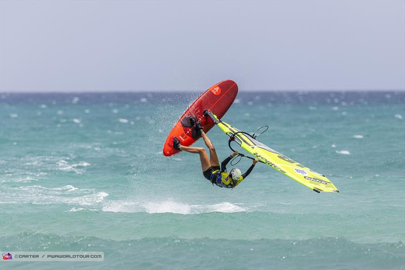 Lisa Kloster completes the top three at this stage - photo © John Carter