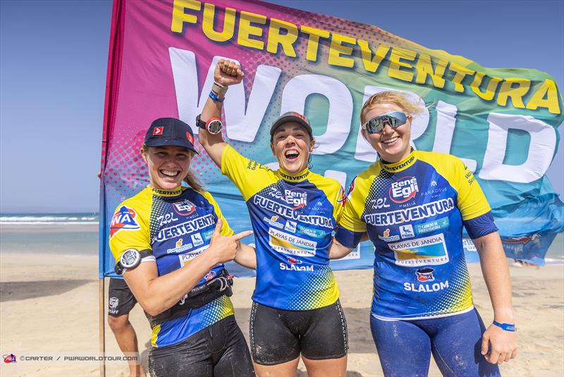 Women's Slalom X Top Three (l-r) Femke van der Veen, Justine Lemeteyer and Jenna Gibson - photo © John Carter