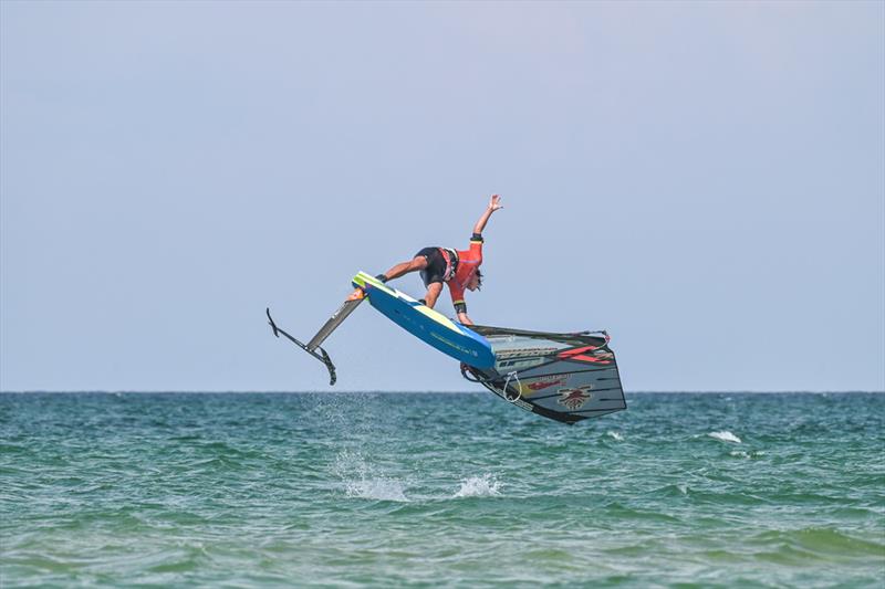 2023 Freestyle Pro Tour EFPT Vieste - Lennart Neubauer inverted during a One Handed Burner - photo © Protography Official