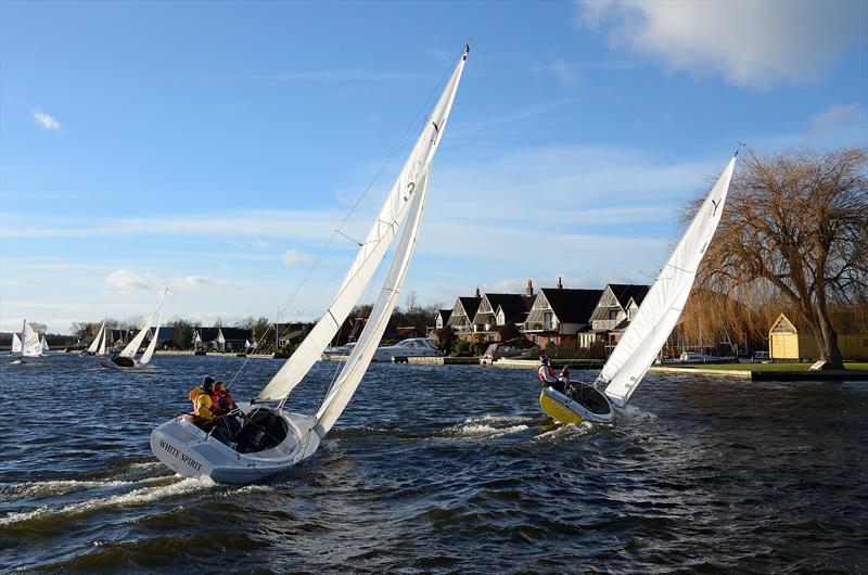 Snowflake Sailing Club Boxing Day Open photo copyright Neil Foster / www.wfyachting.com taken at Snowflake Sailing Club and featuring the Yeoman/Kinsman class