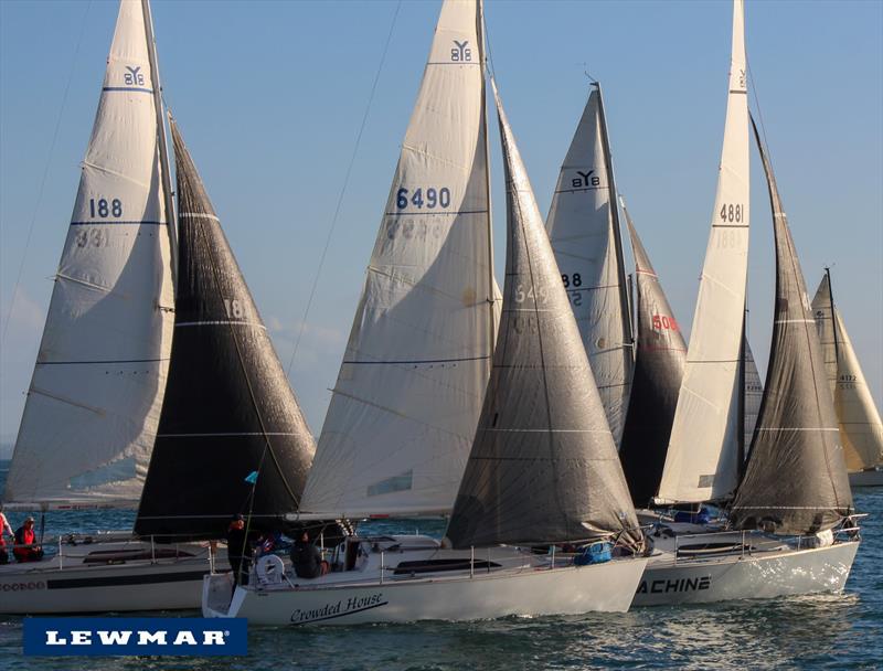 Start Race 1 SSANZ Triple Series, July 2021 photo copyright SSANZ taken at Royal Akarana Yacht Club and featuring the Young 88 class